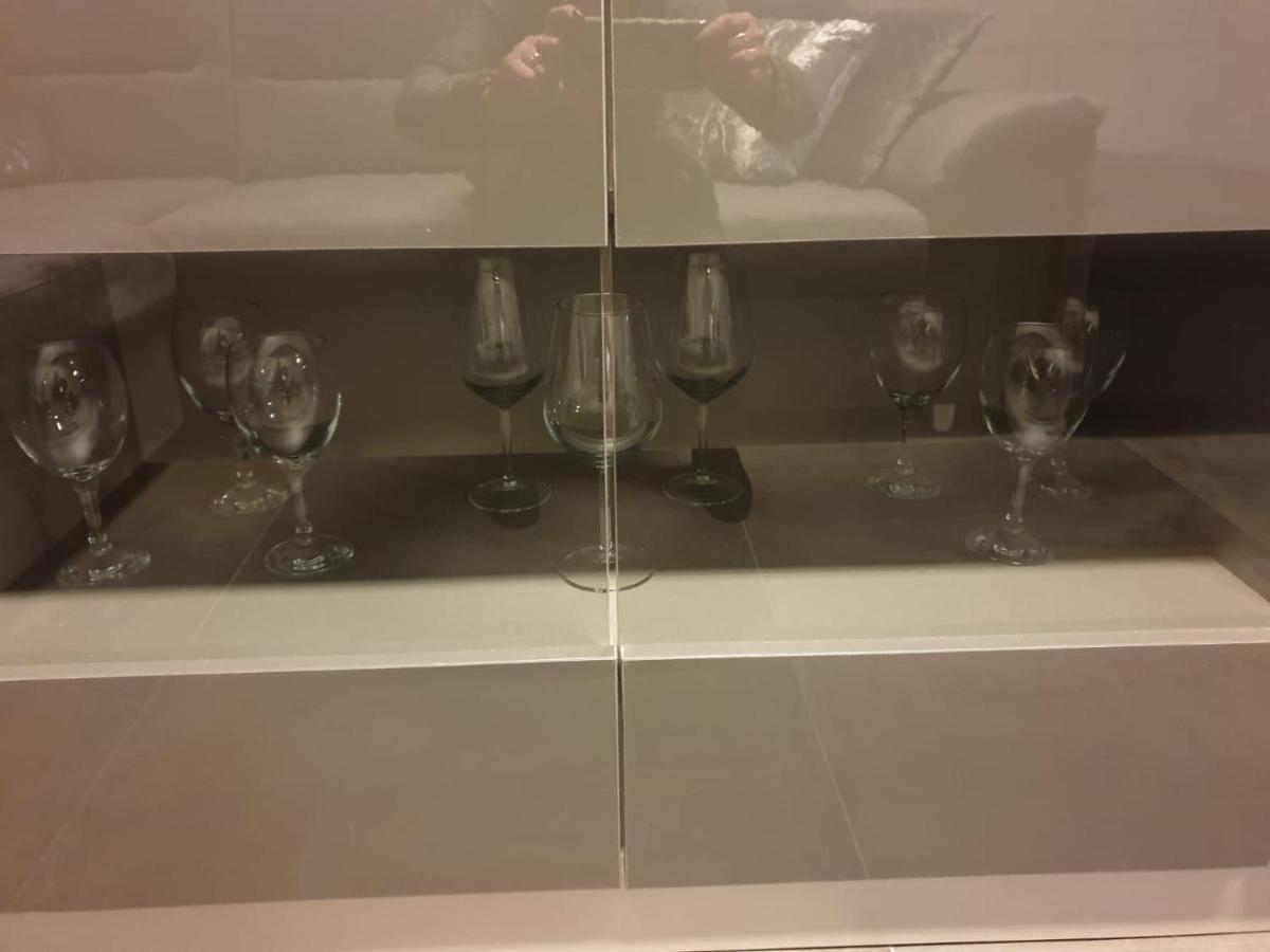 Apartament Skarbowa 1& Parking Leszno  Εξωτερικό φωτογραφία