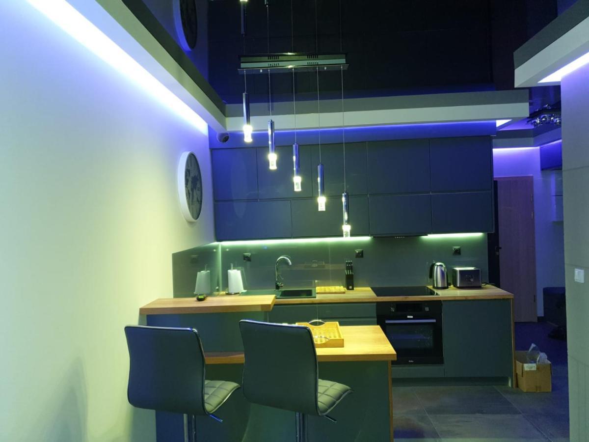Apartament Skarbowa 1& Parking Leszno  Εξωτερικό φωτογραφία
