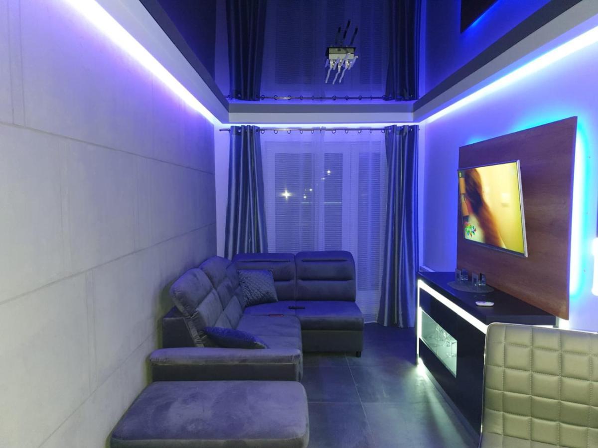 Apartament Skarbowa 1& Parking Leszno  Εξωτερικό φωτογραφία